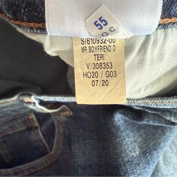 Old Navy boyfriend mid-rise denim jeans size 16 - Picture 8 of 9